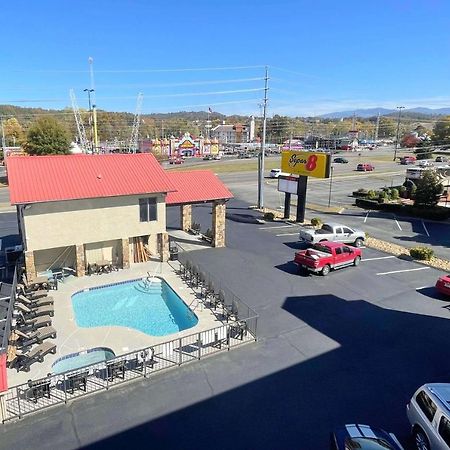 Super 8 By Wyndham Pigeon Forge Downtown Hotel Kültér fotó